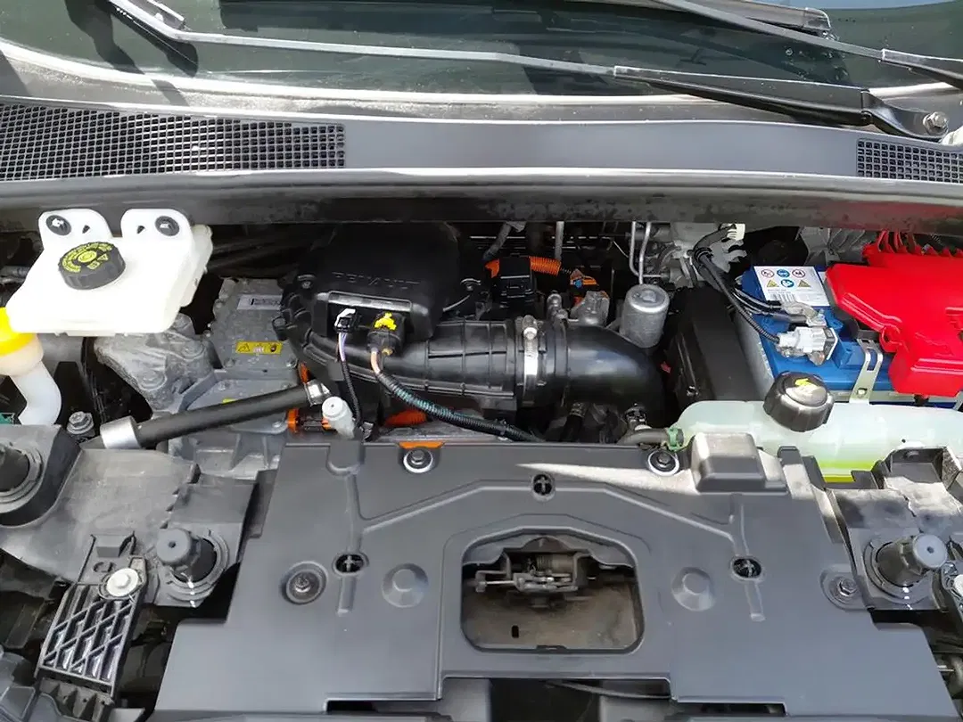 Renault ZOE - Thumbnail 5