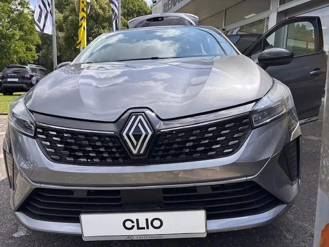 Renault Clio - Thumbnail 15