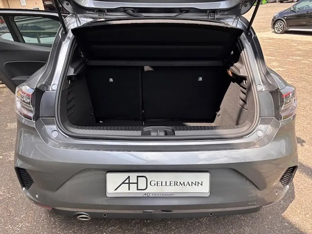 Renault Clio - Thumbnail 5