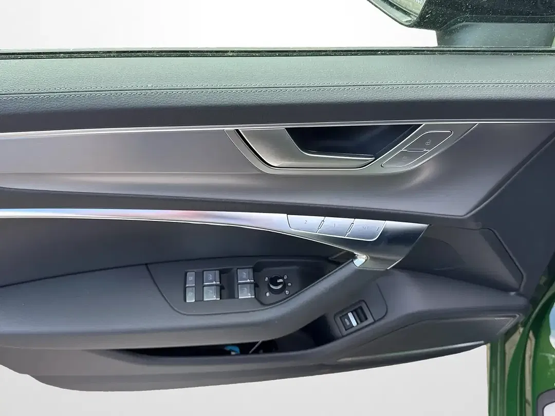 Audi S6 - Thumbnail 10