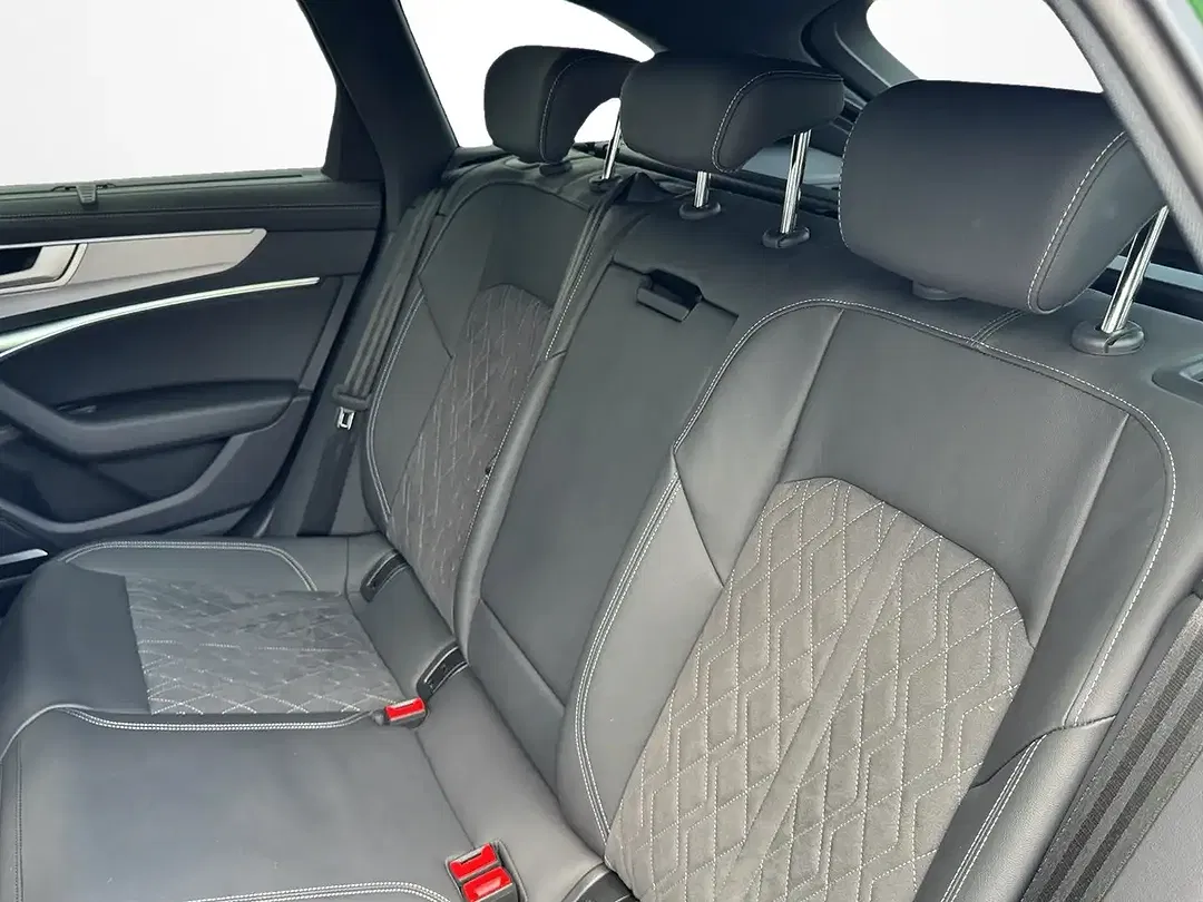 Audi S6 - Thumbnail 11