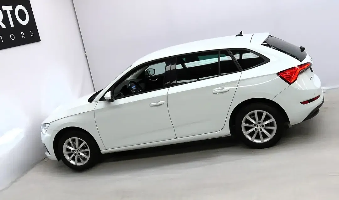 Skoda Scala - Thumbnail 10