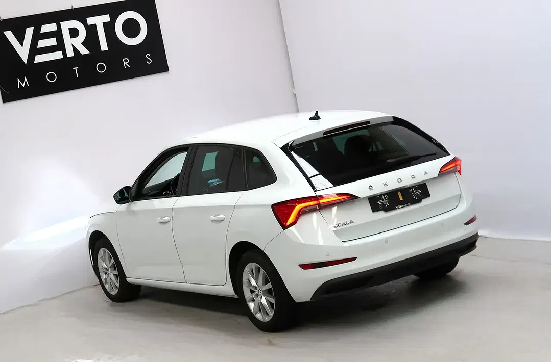 Skoda Scala - Thumbnail 3