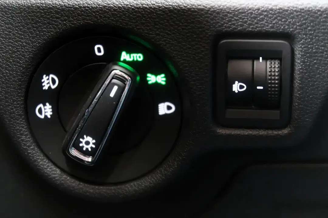 Skoda Scala - Thumbnail 32