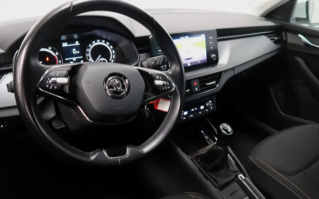 Skoda Scala - Thumbnail 4
