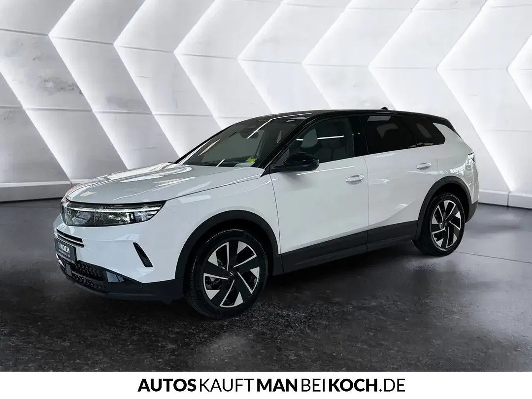 Opel Grandland - Thumbnail 1
