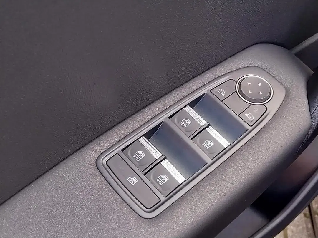 Mitsubishi ASX - Thumbnail 8