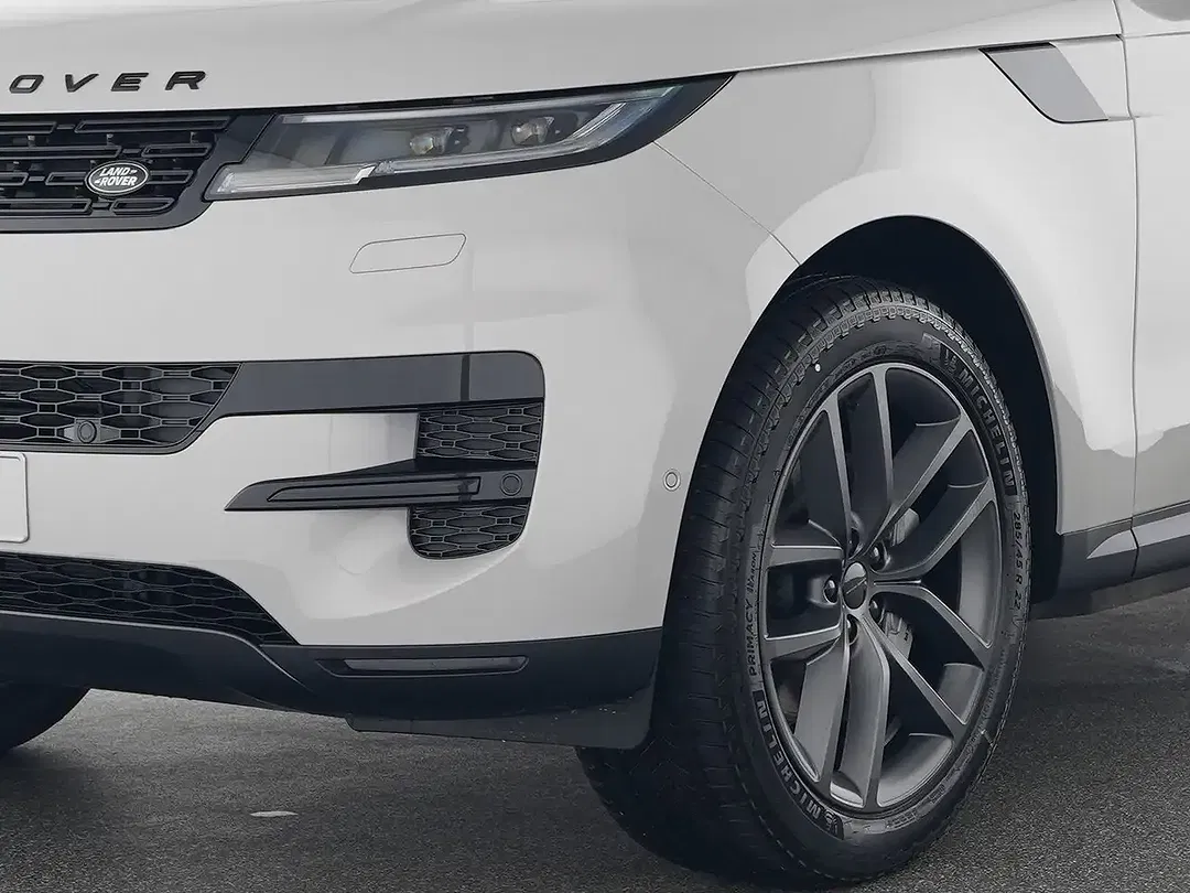 Land Rover Range Rover Sport - Thumbnail 9