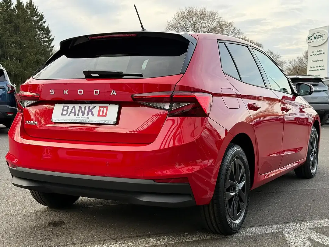 Skoda Fabia - Thumbnail 5