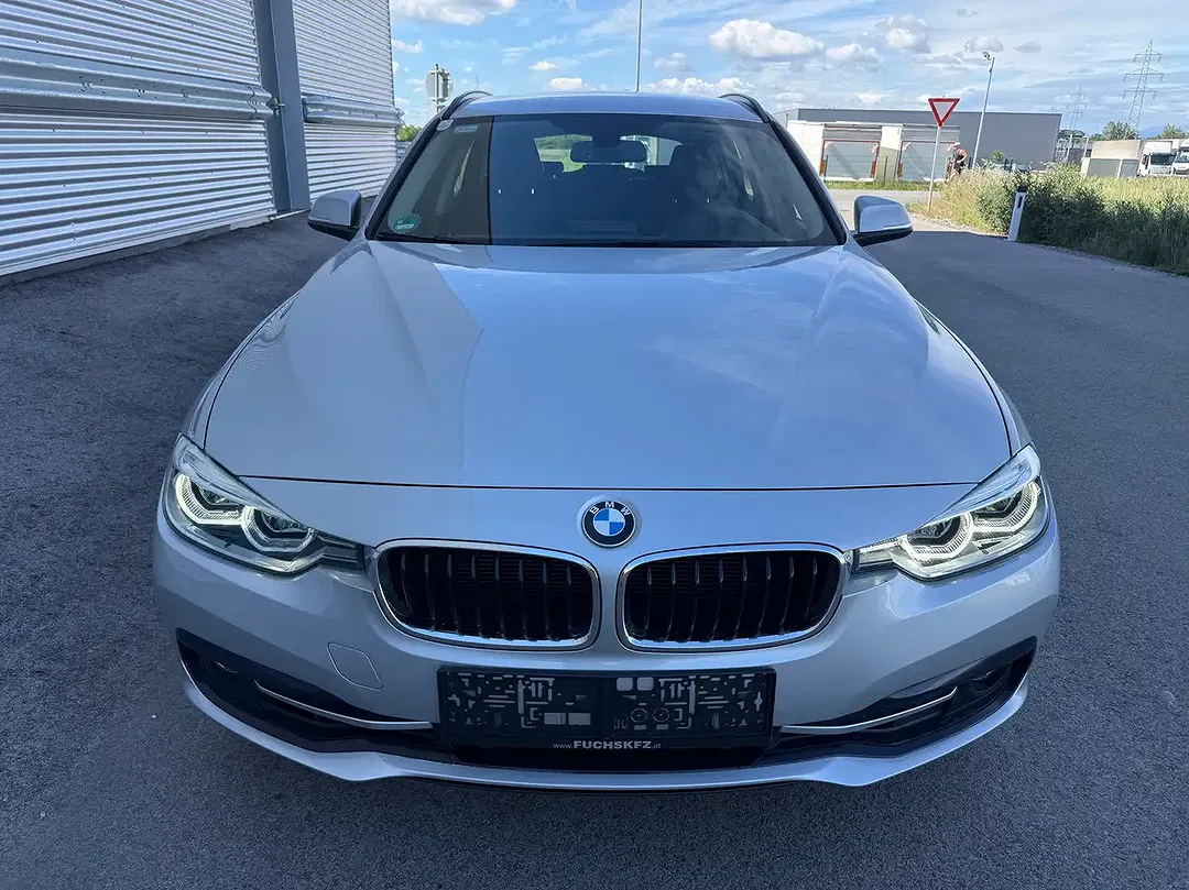 BMW 318 - Thumbnail 3