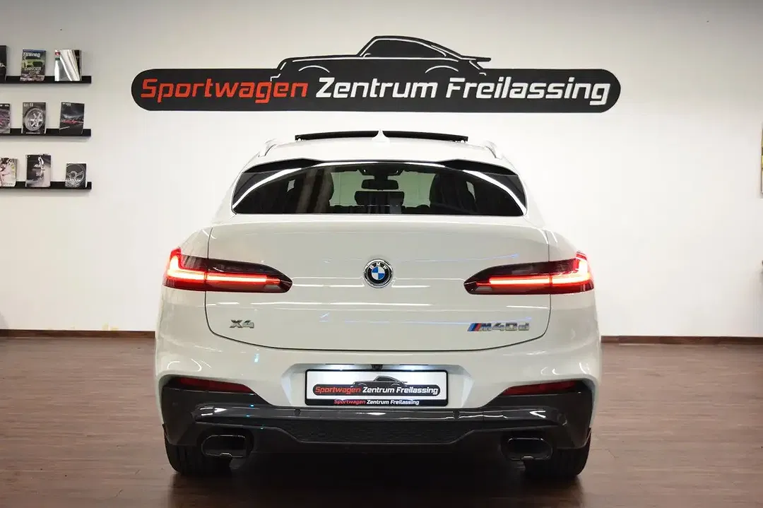 BMW X4 M - Thumbnail 6