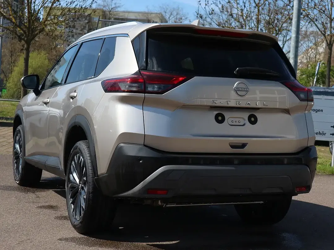 Nissan X-Trail - Thumbnail 4