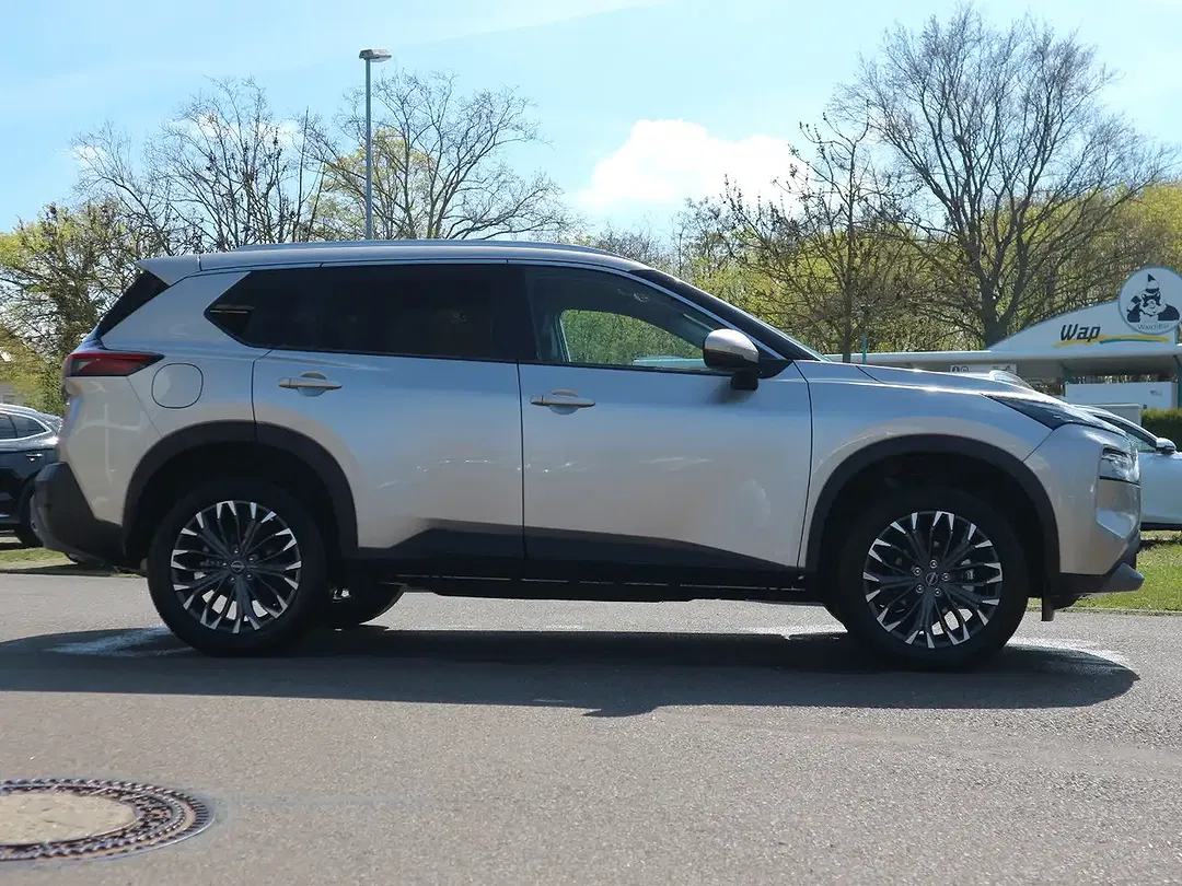 Nissan X-Trail - Thumbnail 8