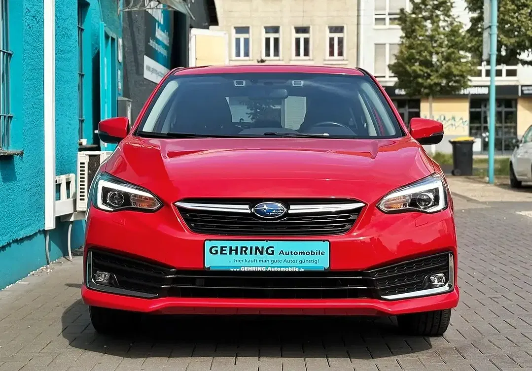 Subaru Impreza - Thumbnail 4