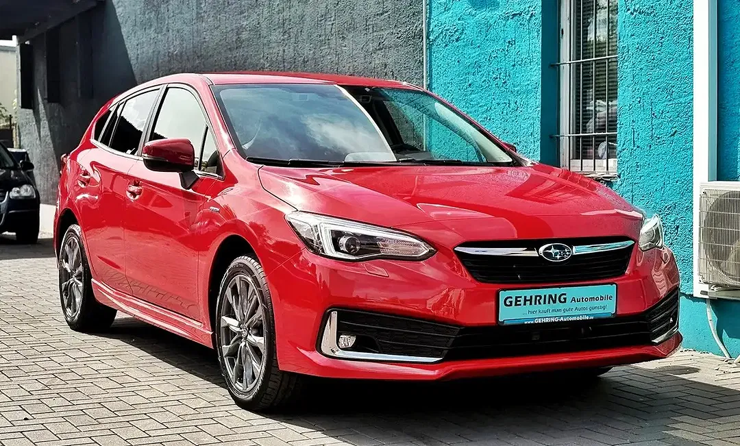Subaru Impreza - Thumbnail 5