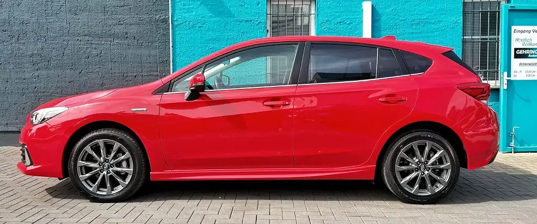 Subaru Impreza - Thumbnail 6