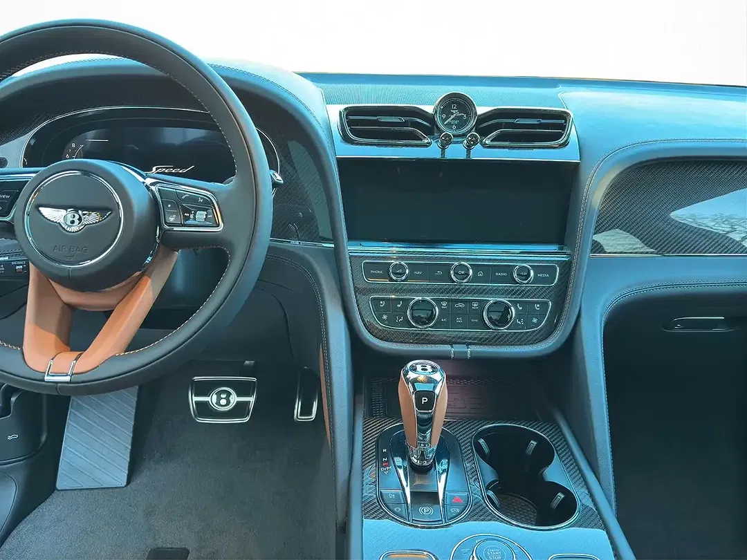 Bentley Bentayga - Thumbnail 15