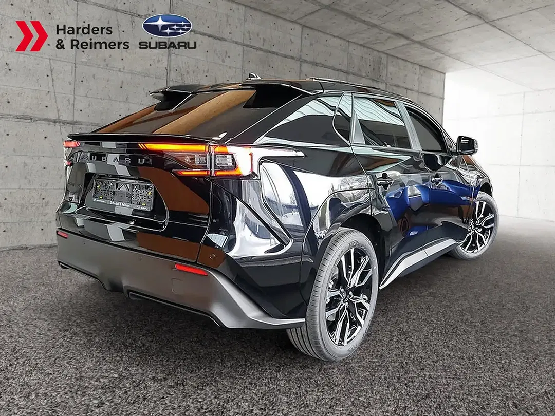 Subaru Solterra - Thumbnail 2
