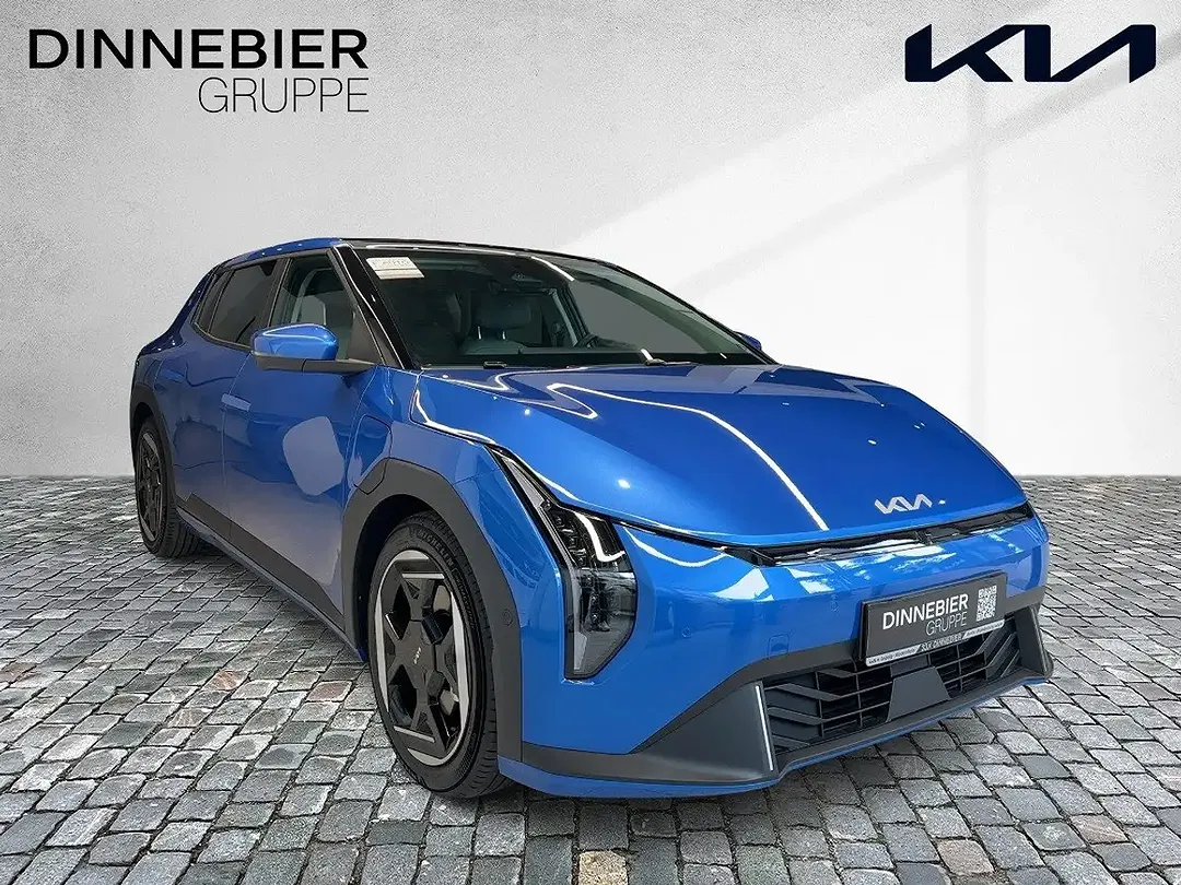 Kia EV4 - Thumbnail 4
