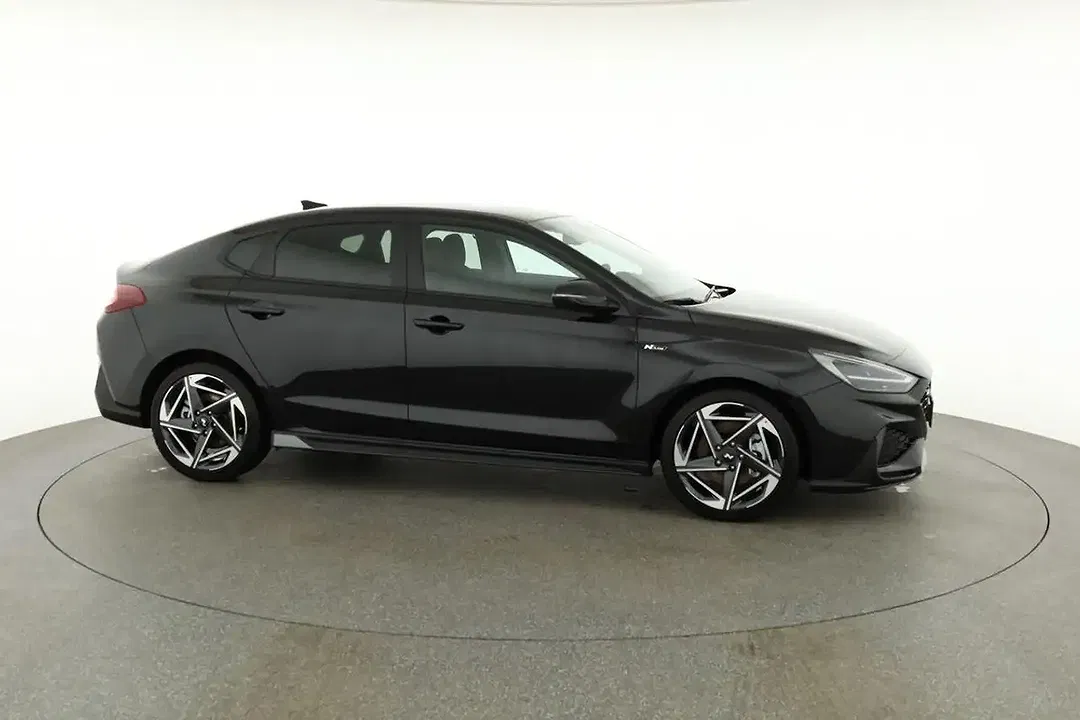 Hyundai i30 - Thumbnail 21