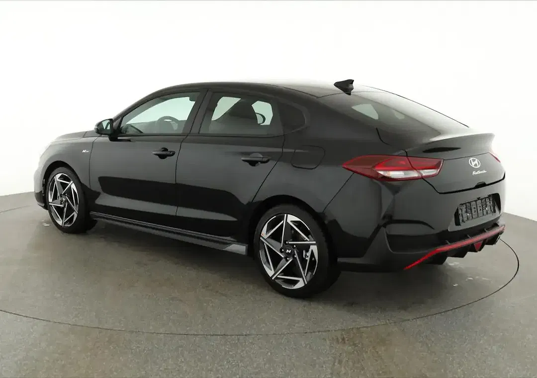 Hyundai i30 - Thumbnail 4