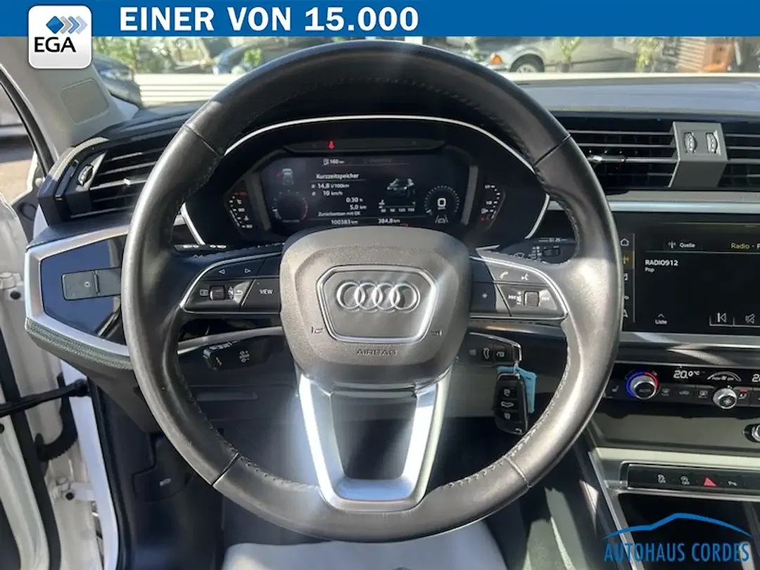 Audi Q3 - Thumbnail 11