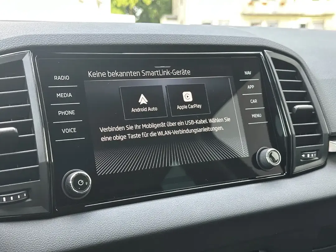 Skoda Karoq - Thumbnail 10
