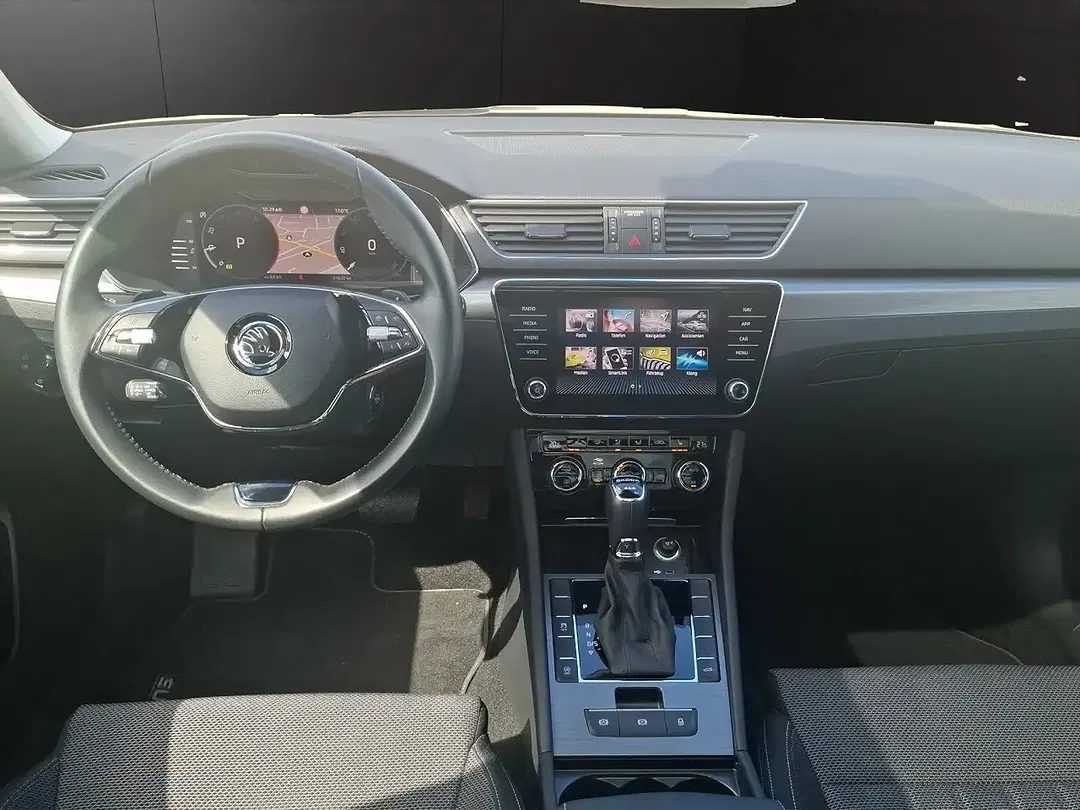 Skoda Superb - Thumbnail 13