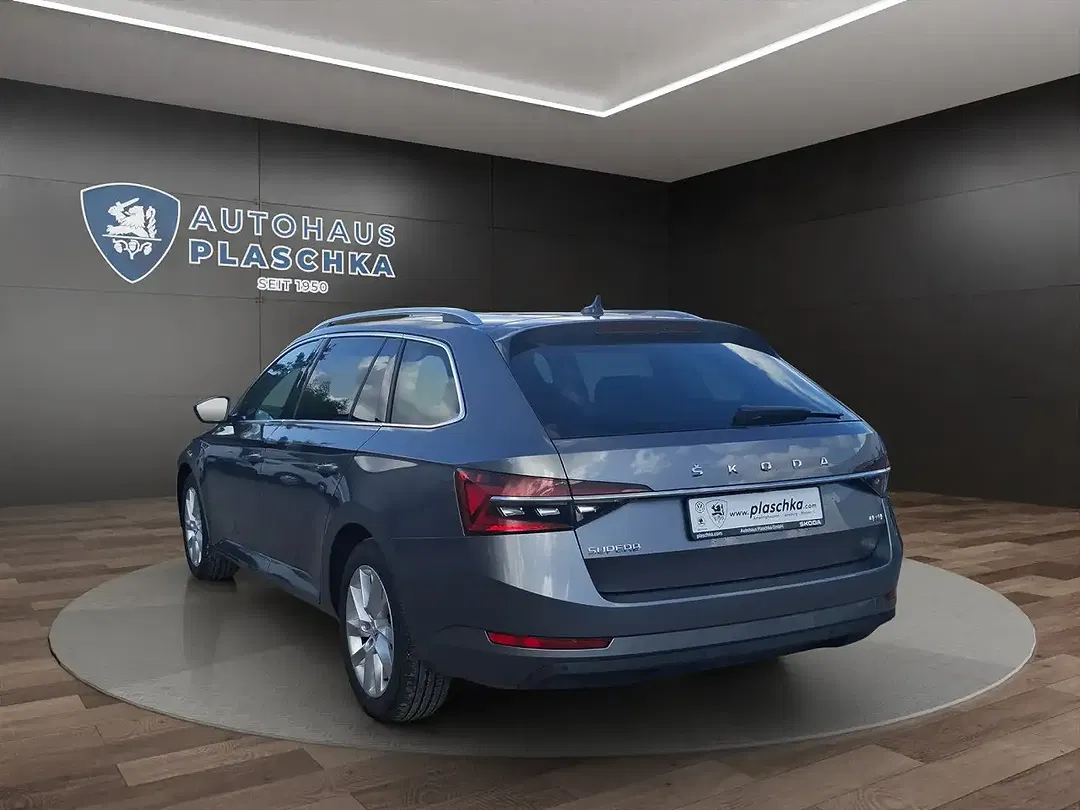 Skoda Superb - Thumbnail 7