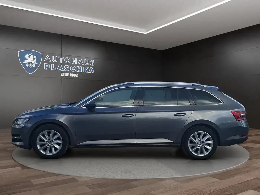 Skoda Superb - Thumbnail 8