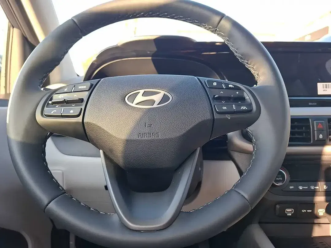 Hyundai i10 - Thumbnail 10