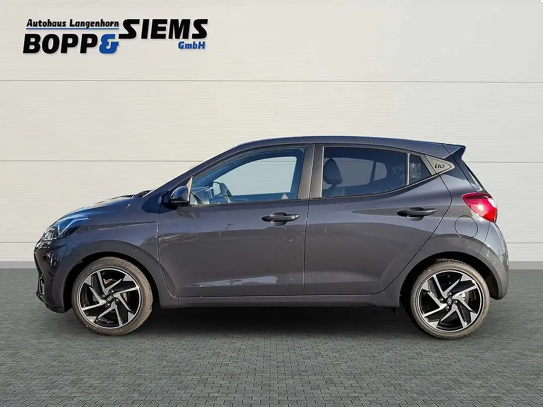 Hyundai i10 - Thumbnail 2