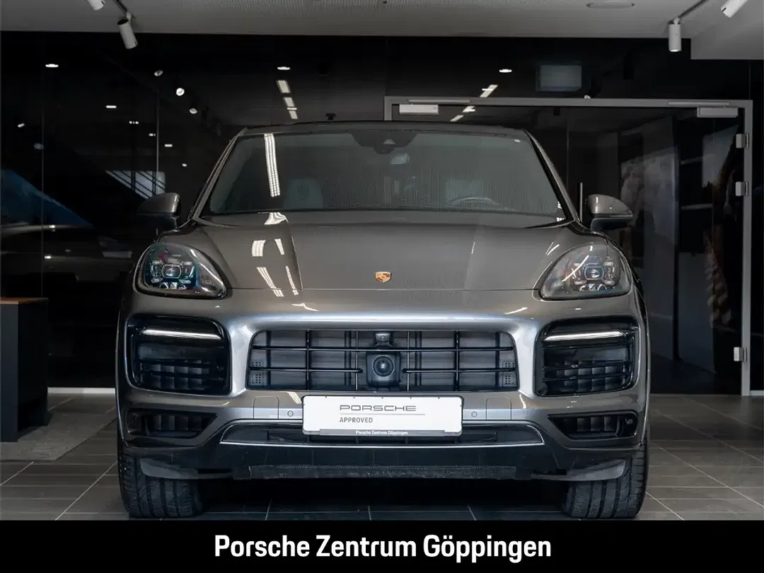 Porsche Cayenne - Thumbnail 6