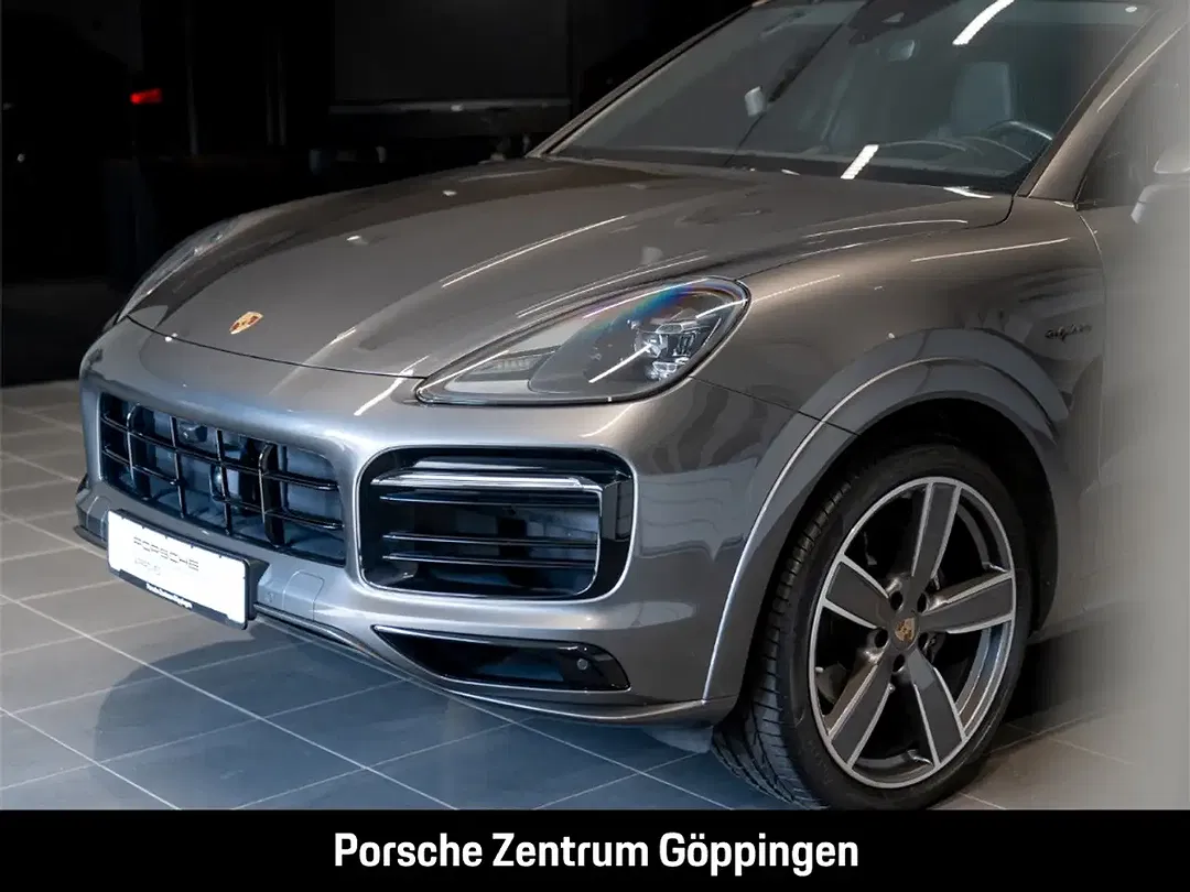 Porsche Cayenne - Thumbnail 8