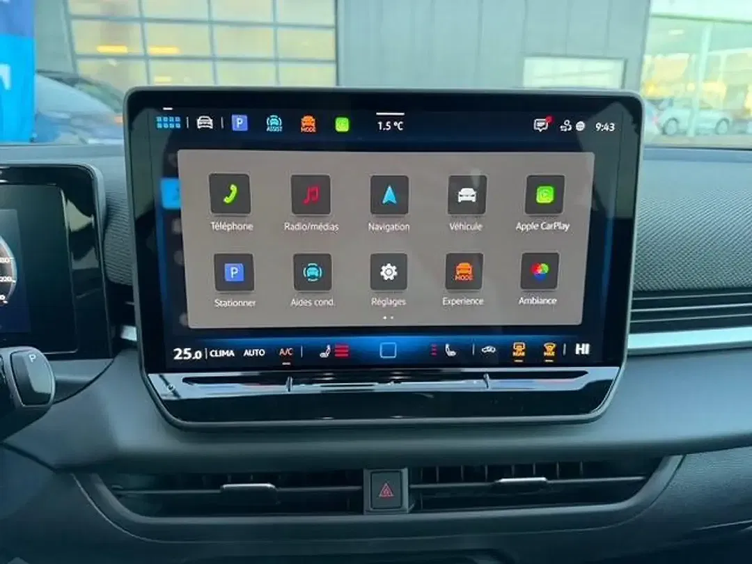 Volkswagen T-Roc - Thumbnail 14