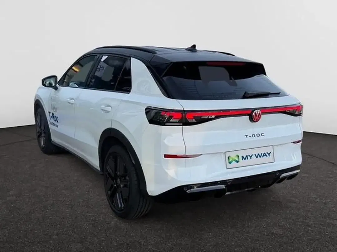 Volkswagen T-Roc - Thumbnail 3
