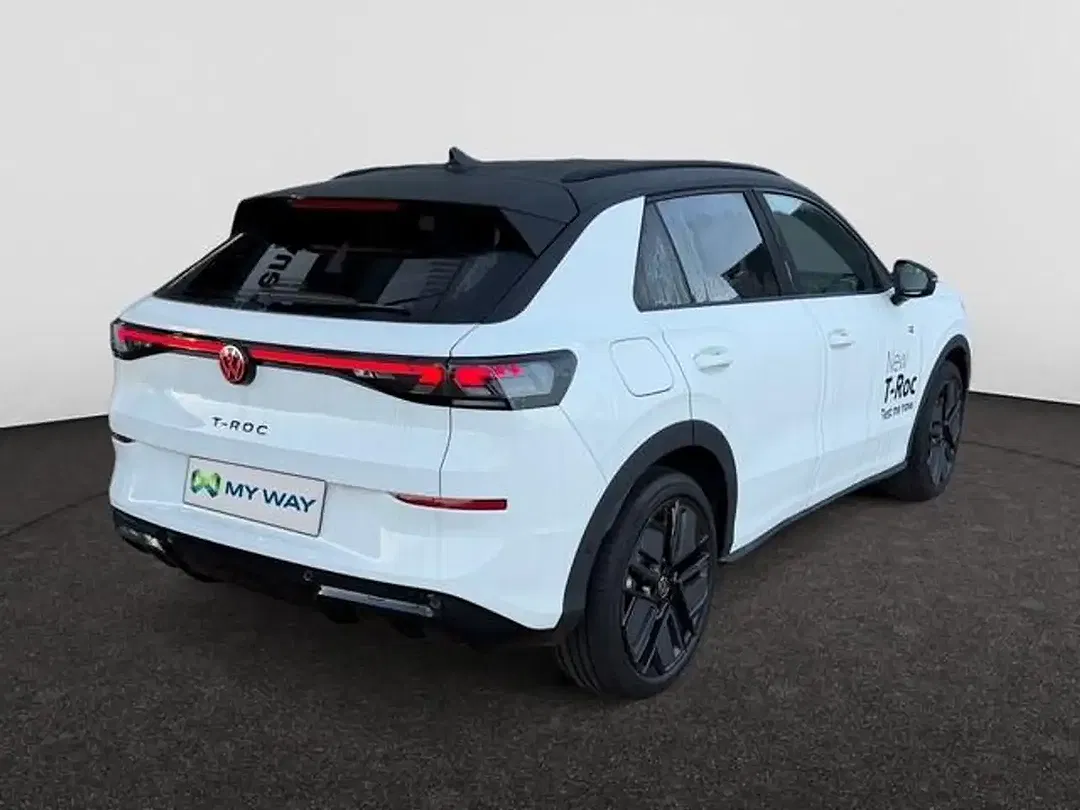Volkswagen T-Roc - Thumbnail 6