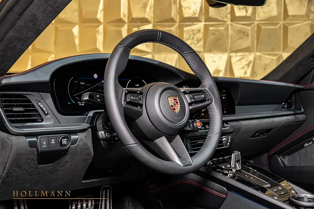 Porsche 992 - Thumbnail 13