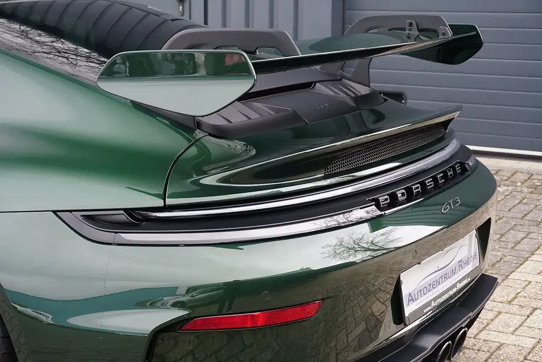 Porsche 992 - Thumbnail 13