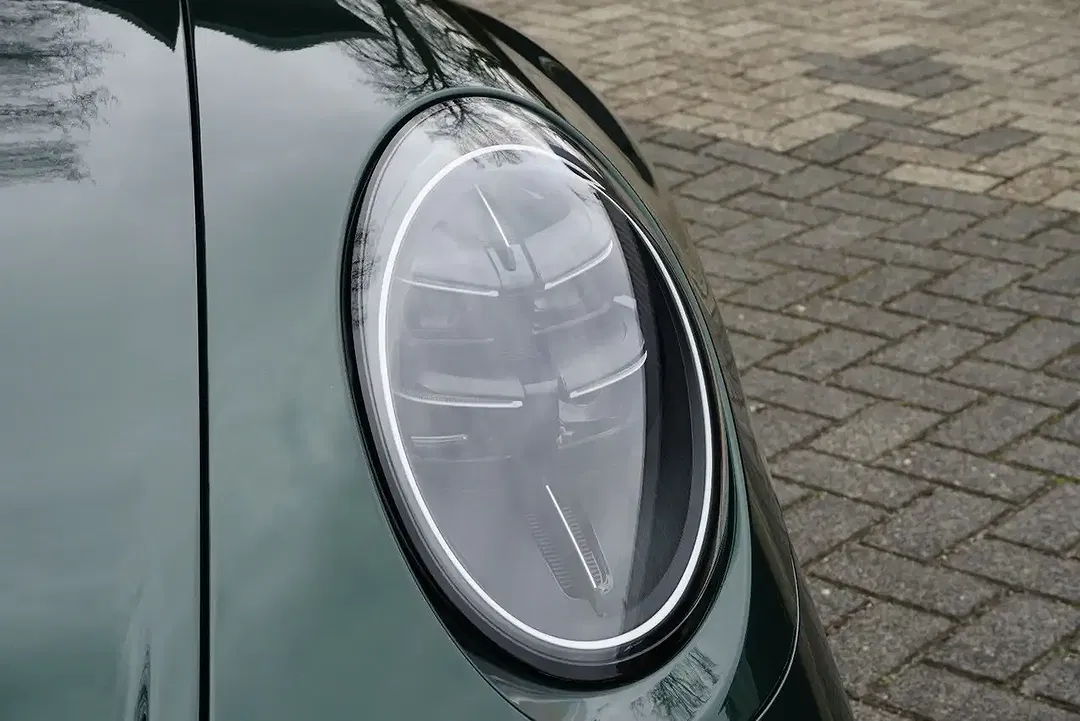 Porsche 992 - Thumbnail 14