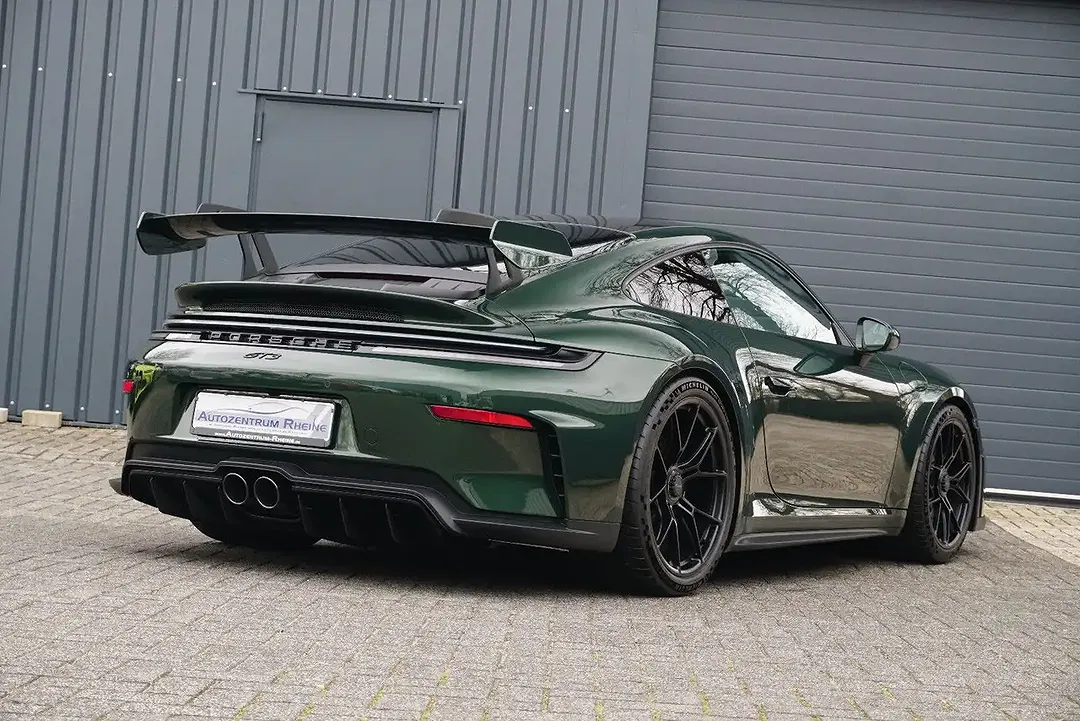 Porsche 992 - Thumbnail 7