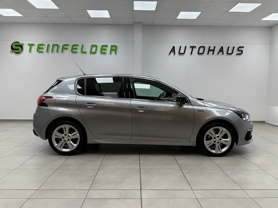 Peugeot 308 - Thumbnail 8
