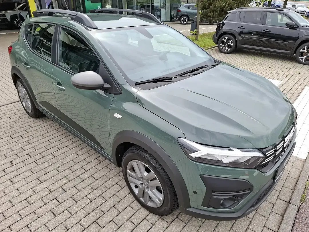 Dacia Sandero - Thumbnail 4