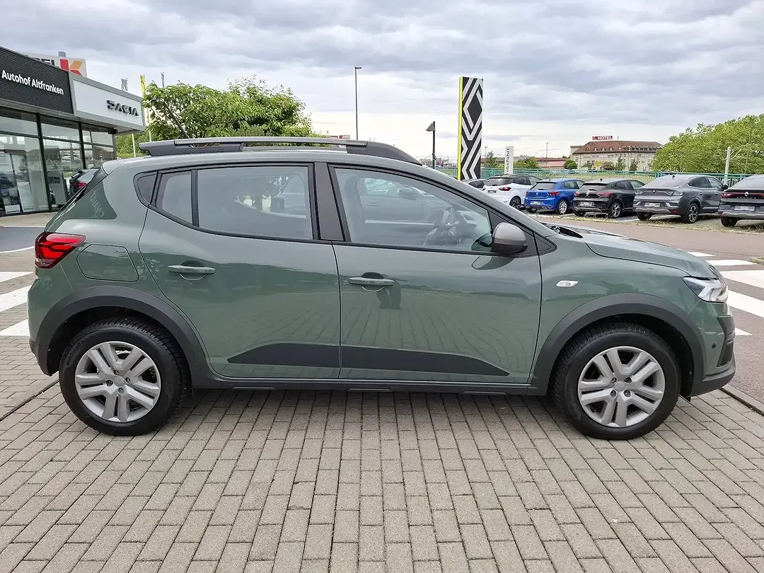 Dacia Sandero - Thumbnail 5