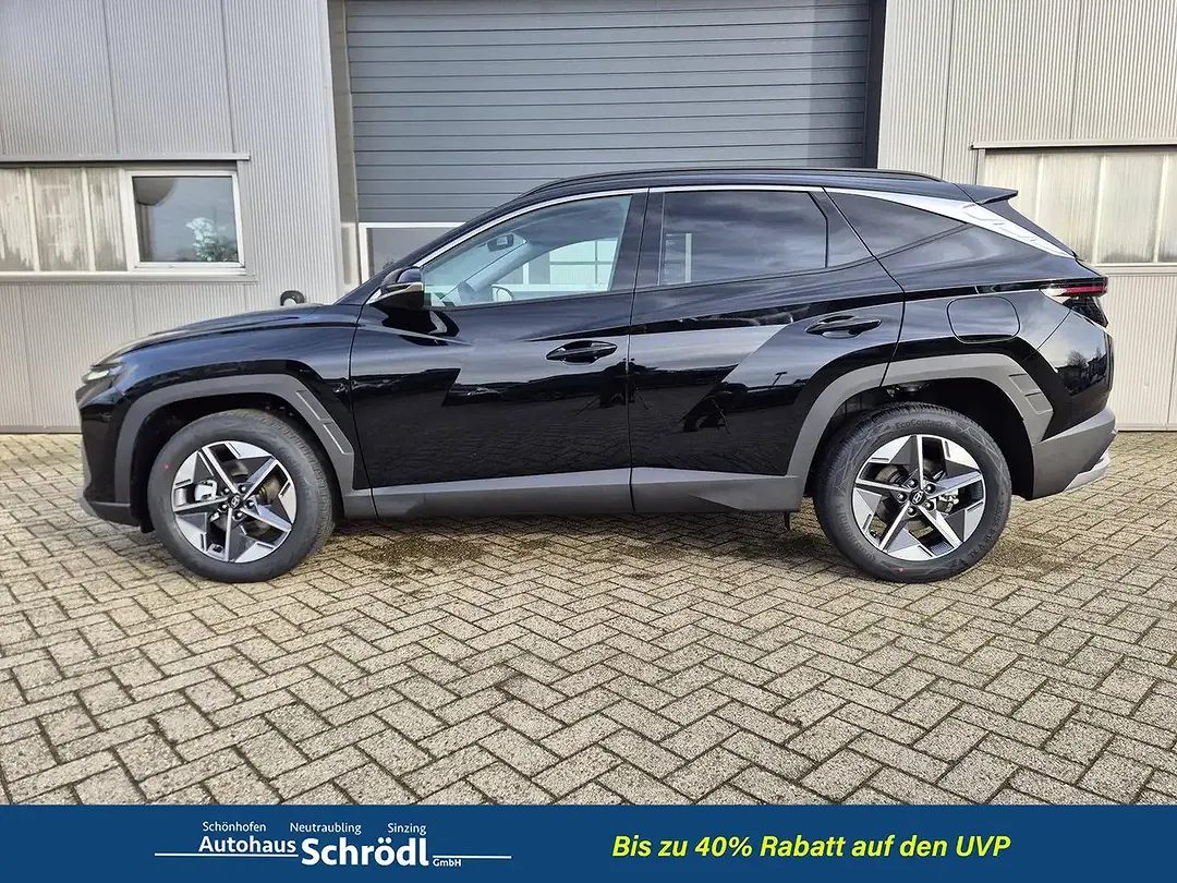 Hyundai TUCSON - Thumbnail 2