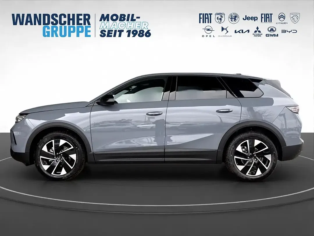 Opel Grandland - Thumbnail 2