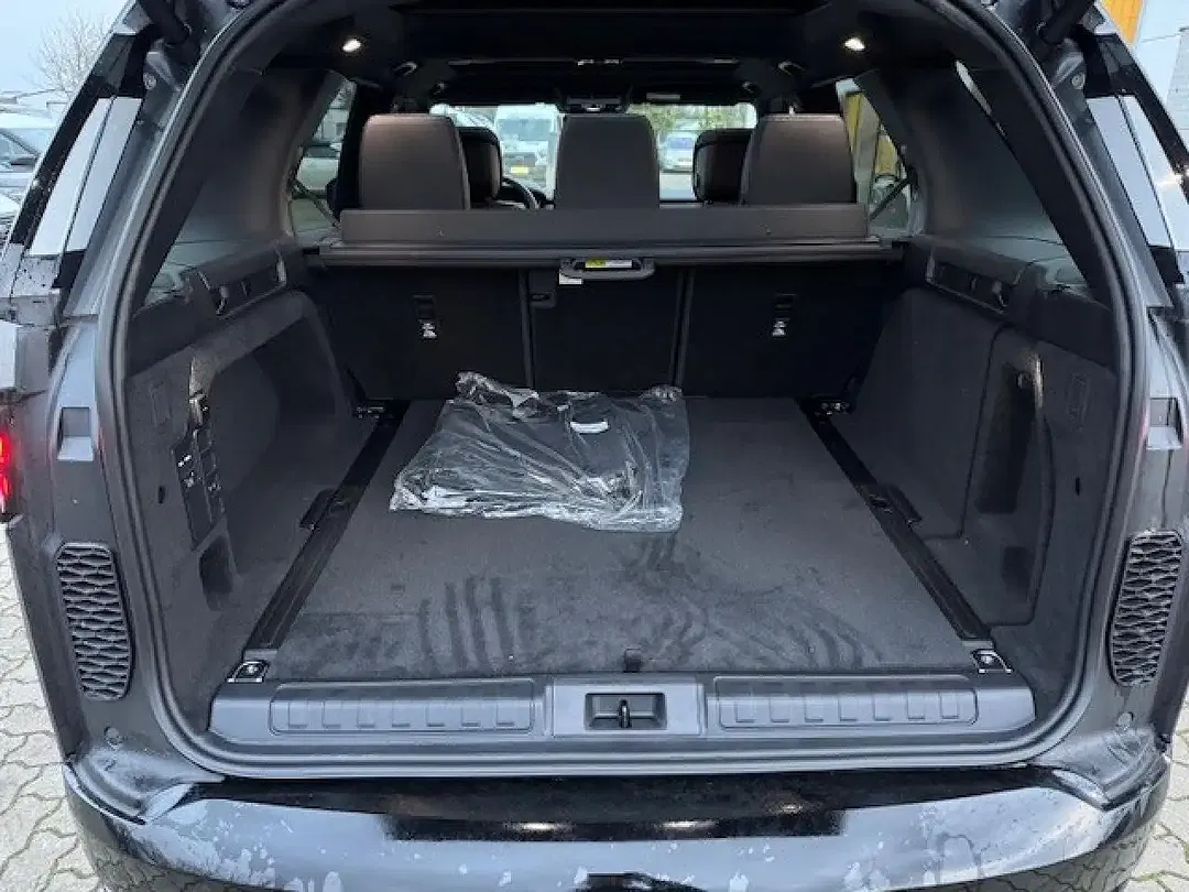 Land Rover Discovery - Thumbnail 11