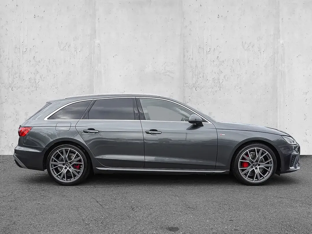 Audi A4 - Thumbnail 5