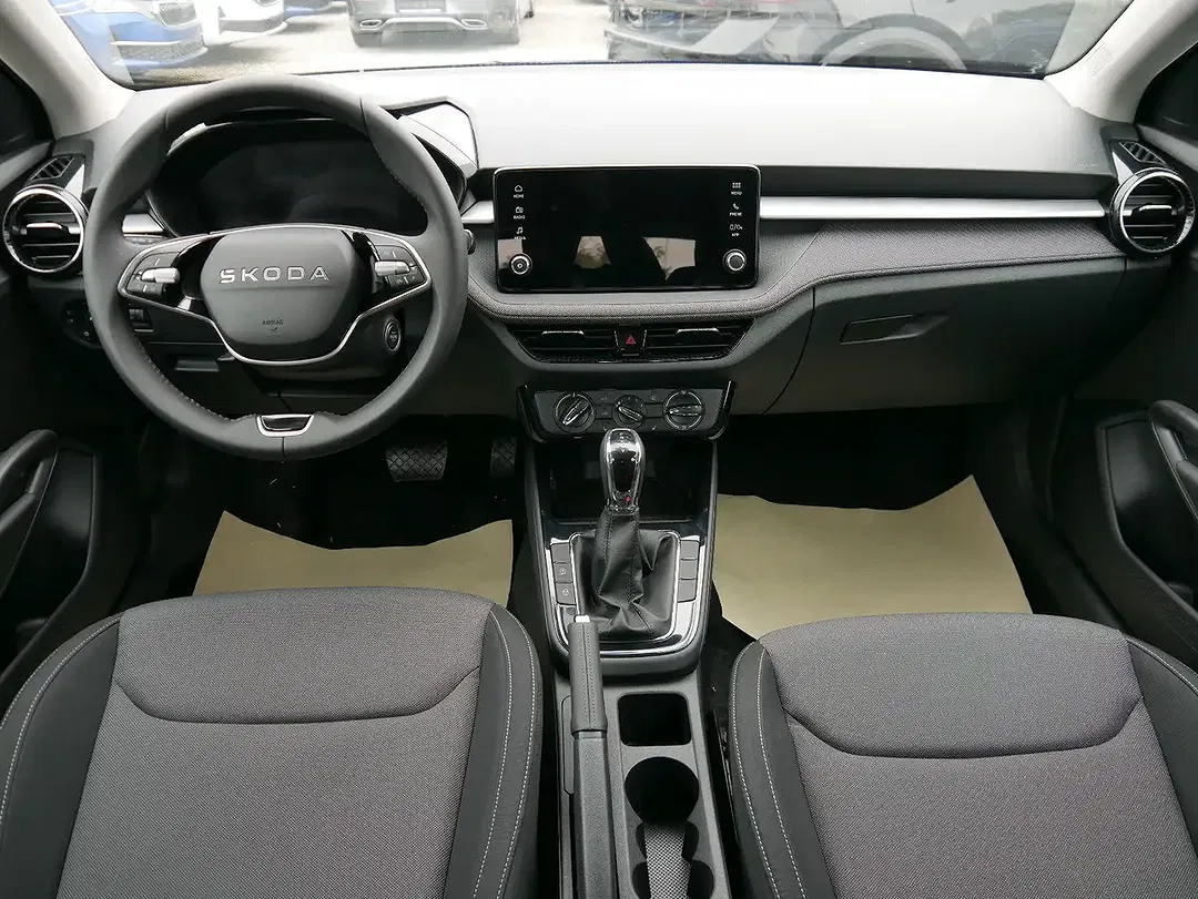 Skoda Fabia - Thumbnail 12