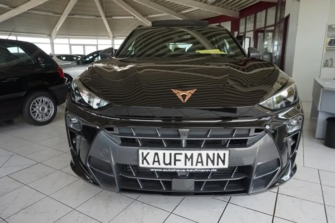 CUPRA Terramar - Thumbnail 2